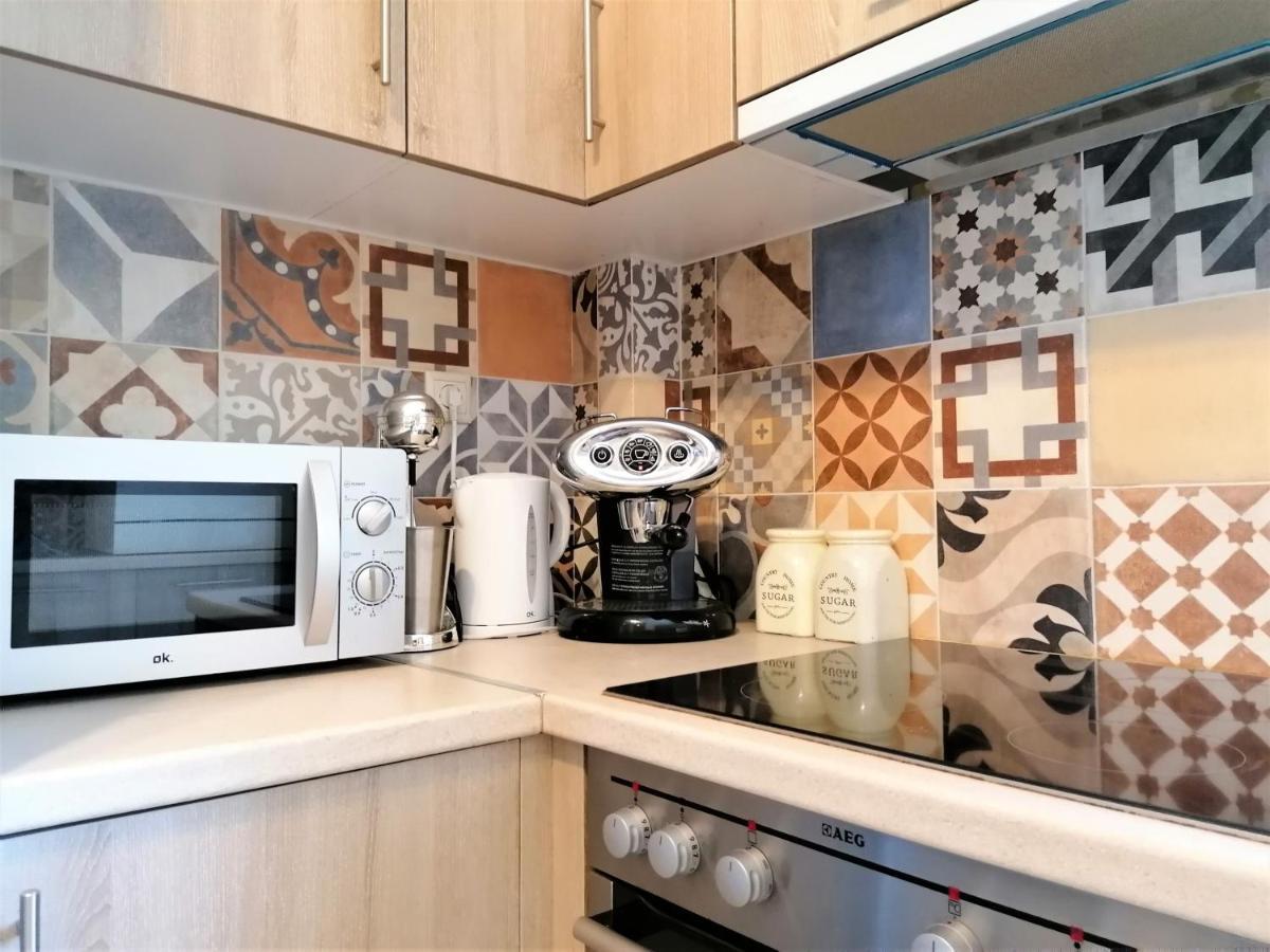 شقة Athenian Elegant Apt Near Acropolis المظهر الخارجي الصورة